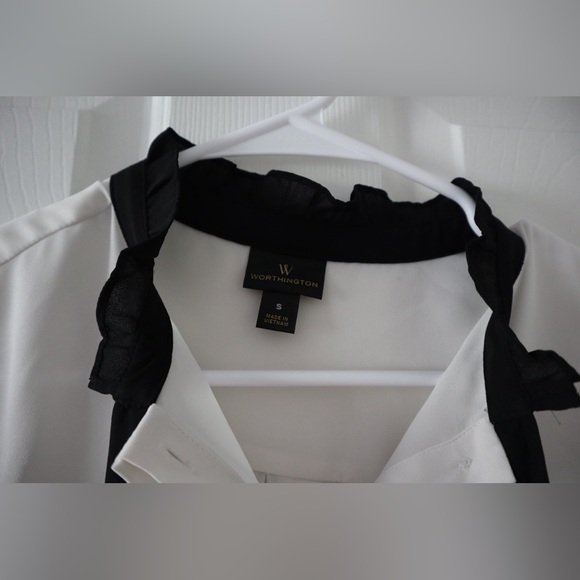 White Ruffle Top - Picture 3 of 4